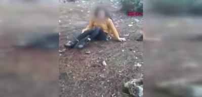 Liseli kızı ormanlık alanda tekme tokat d&ouml;vd&uuml;ler!
