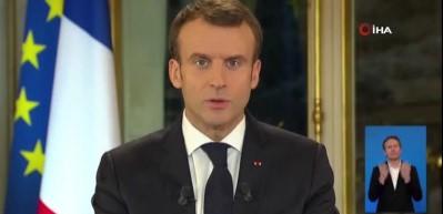 Macron'a k&ouml;t&uuml; haber! Sarı Yelekliler ikna olmadı!