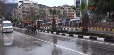  Manisa'da 6 dakika arayla 2 deprem