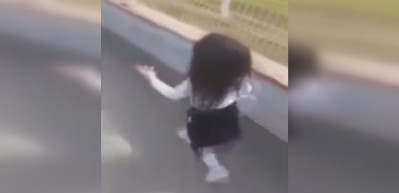 Minik kızın sevimli isyanı: Bıktım bu okuldan!