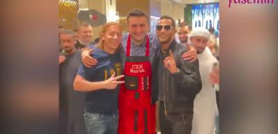 Mohammed Ramadan CZN Burak'ın Dubai şubesini ziyaret etti!