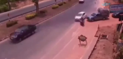 Motosiklet s&uuml;r&uuml;c&uuml;s&uuml;nden inanılmaz intikam!