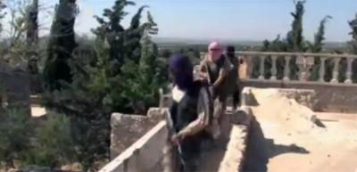 Muhaliflerden Esed'in en g&uuml;&ccedil;l&uuml; tugayına darbe