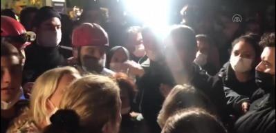 Enkaz altında kalan G&uuml;nay ve Erol Subaş kurtarıldı