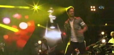 Murat Boz Kocaeli&rsquo;yi salladı