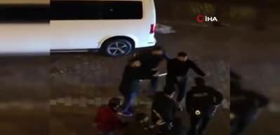 İstanbul'da kan donduran anlar! &Ouml;nce iş yeri bastılar sonra polise saldırdılar