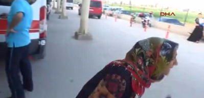  Otomobili kalaşnikof ve tabancayla taradılar: 1 &ouml;l&uuml;, 2 yaralı