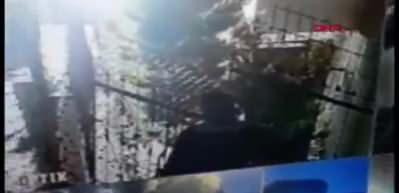 Oya Okar'ın otomobilini &ccedil;alan ş&uuml;phelilerin o anlara ait g&ouml;r&uuml;nt&uuml;leri ortaya &ccedil;ıktı!