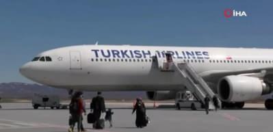 Onlar i&ccedil;in &ouml;zel izinle u&ccedil;ak kaldırıldı! 