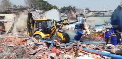 Patalama olan havai fişek fabrikasındaki &ccedil;alışmalar devam ediyor 