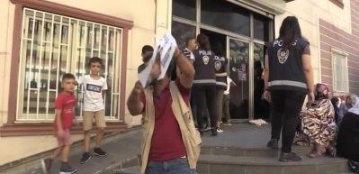 Pervin Buldan'a seslendi: Benim oğlum dağda! Senin oğlun Fransa'da!