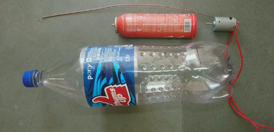 Pet şişeden süpürge makinesi yaptı