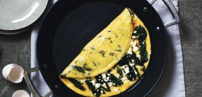 Peynirli ve ıspanaklı omlet tarifi