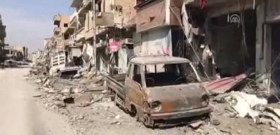 PKK/PYD, harabe kent Rakka'yı yağmalıyor