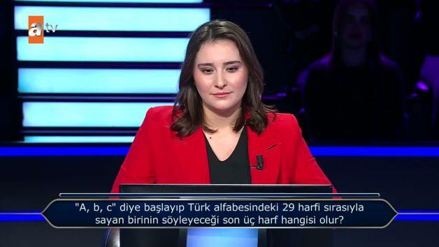 Kim Milyoner Olmak İster'de ilk soruda elenen yarışmacının mezun olduğu b&ouml;l&uuml;m g&uuml;ndem oldu!