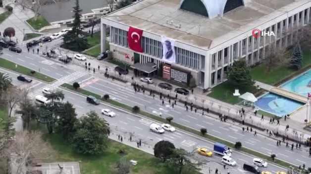İBB’de yolsuzluk soruşturmasında üçüncü dalga: Taner Çetin gözaltında İBB’de yolsuzluk soruşturmasında üçüncü dalga: Taner Çetin gözaltında