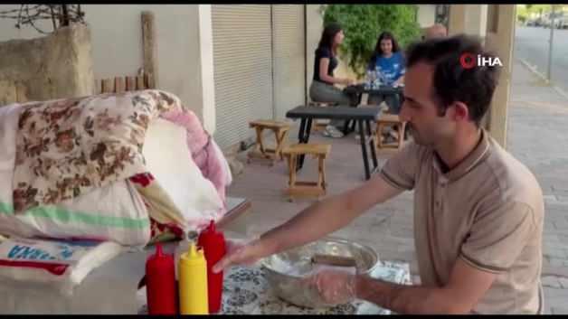 Toroslar’dan gelen kar, Kozan’da serinlik oldu: Şuruplu kar 50 TL'den satılıyor