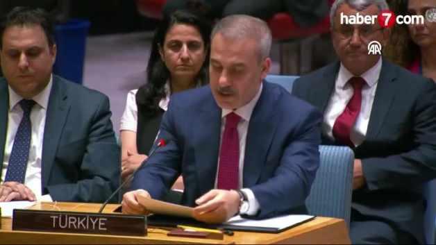 Bakan Fidan, AB Komisyonu Üyesi Kos’la görüşmesinde Türkiye’nin AB sürecine bağlılığını vurguladı Bakan Fidan, AB Komisyonu Üyesi Kos’la görüşmesinde Türkiye’nin AB sürecine bağlılığını vurguladı
