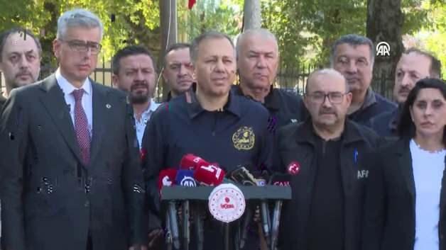 Bakanlar Yerlikaya ve Memişoğlu, deprem bölgesi Balıkesir Sındırgı’da açıklamalarda bulundu