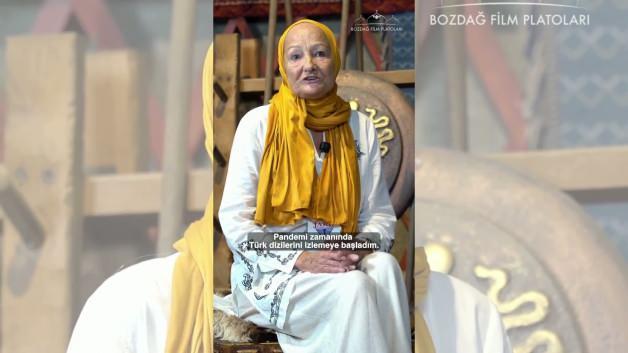 İskoçya'lı kadın, izlediği Türk dizisiyle Müslüman oldu! Dizi setini ziyarete Türkiye'ye geldi
