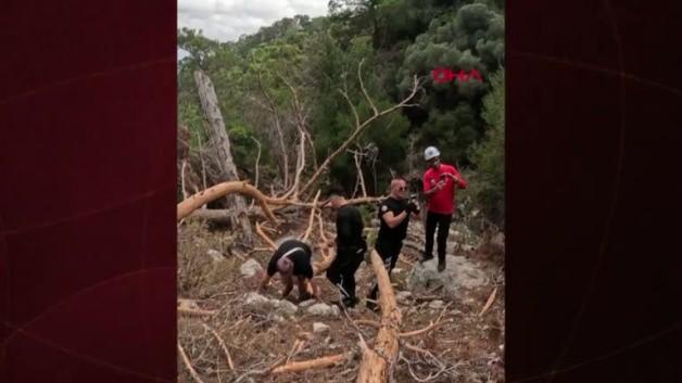 AFAD ekipleri ormanda mahsur kalan turisti kurtardı