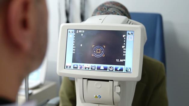 Uzmanı uyarıyor: Kış aylarında soğuk hava ve kapalı ortamlar, göz sağlığını tehdit ediyor!