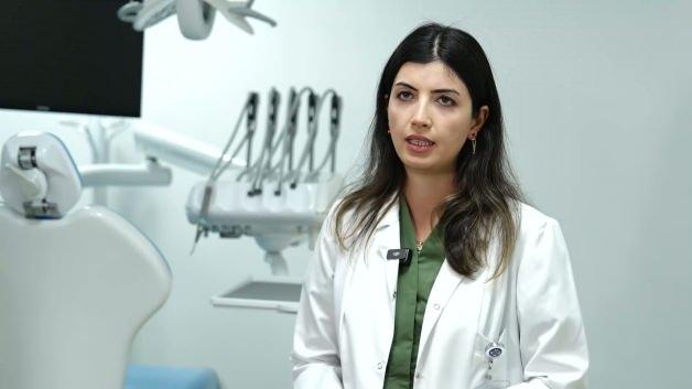 Bebeğiniz dişli doğduysa panik yapmayın! İşin uzmanları cevapladı