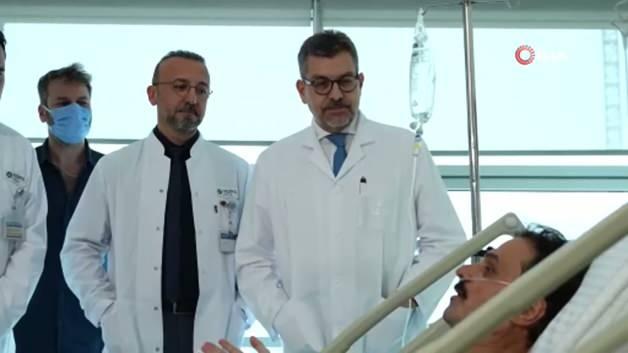 Ufuk &Ouml;zkan'ın son halini kardeşi paylaştı! 11 saatlik ameliyat sonrası &uuml;nl&uuml; oyuncudan a&ccedil;ıklama