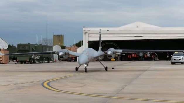 Bayraktar AKINCI’dan milli mühimmat ile tam isabet! Bayraktar AKINCI’dan milli mühimmat ile tam isabet!