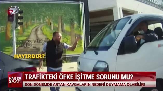  Odyologdan korkutan uyarı: "Trafikteki &ouml;fkenin arkasında işitme kaybı olabilir"