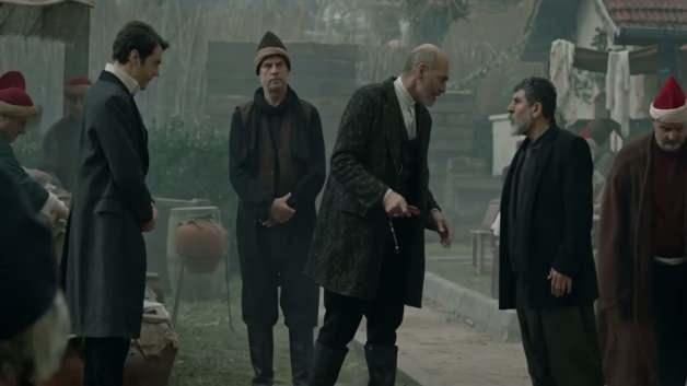 İsmail Ege Şaşmaz, ailesiyle birlikte aynı dizide kamera karşısına ge&ccedil;ti!