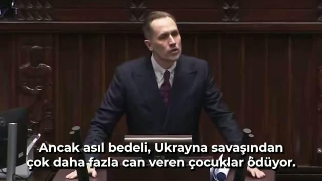 Polonya parlamentosunda İsrail’e Nazi sembollü tepki: İsrail yeni Üçüncü Reich’tir Polonya parlamentosunda İsrail’e Nazi sembollü tepki: İsrail yeni Üçüncü Reich’tir