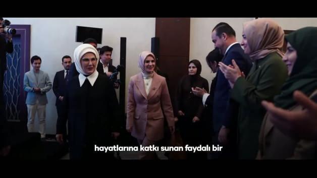 Emine Erdoğan’dan çocukların dijital ortamda korunmasına yönelik videolu paylaşım