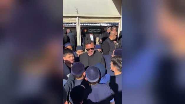 Okan Buruk’tan Kur’an kursuna ziyaret! Derbi öncesi dua istedi