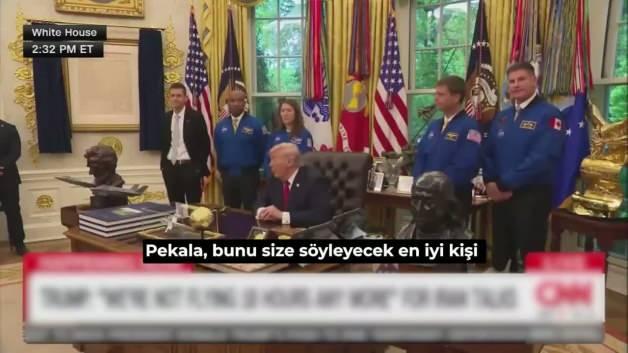 Trump yine g&uuml;ndem oldu: NASA Başkanı&rsquo;nın kulaklarıyla dalga ge&ccedil;ti!