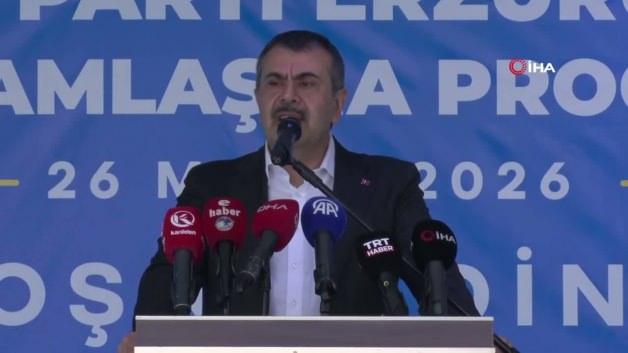 Bakan Tekin'den CHP'ye sert tepki: &lsquo;Allah bizi b&uuml;y&uuml;k bir felaketten korumuş