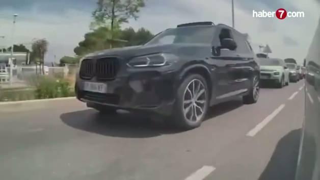 Fransa'daki zincirleme kaza sonrası olay yerinden genel görüntü