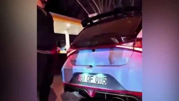 Trafik polisi ve trafik cezası uygulaması
