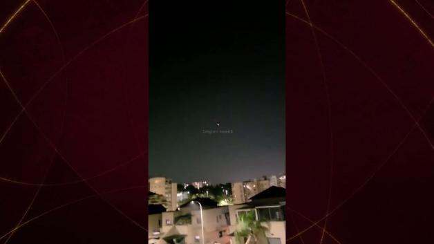 İran'dan İsrail'e misilleme füze saldırısı görüntüleri