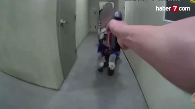 ABD Polisi üzerine saldıran köpeği vurdu! Olayın görüntüleri yayınlandı ABD Polisi üzerine saldıran köpeği vurdu! Olayın görüntüleri yayınlandı