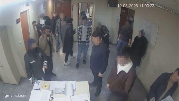 CHP’li Fatoş Pınar Türker’in “Çıplak arama” iddiasını kamera kayıtları çürüttü
