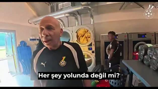 2026 FIFA Dünya Kupası'nda Gana Milli Takımı forması giyen futbolcular sahada.