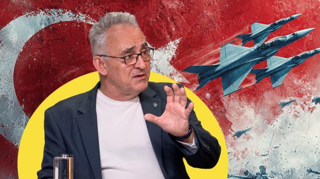 Yunan profes&ouml;r Grivas'tan KAAN itirafı: Sabun kutusu sanıp alay ediyorduk