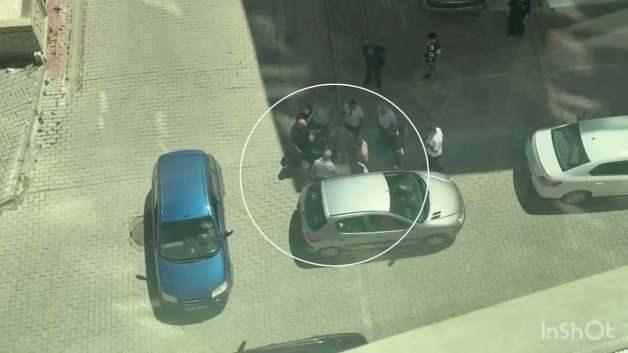 Konya'da maddi hasarlı kaza sonrası iki sürücünün tartıştığı anlar.