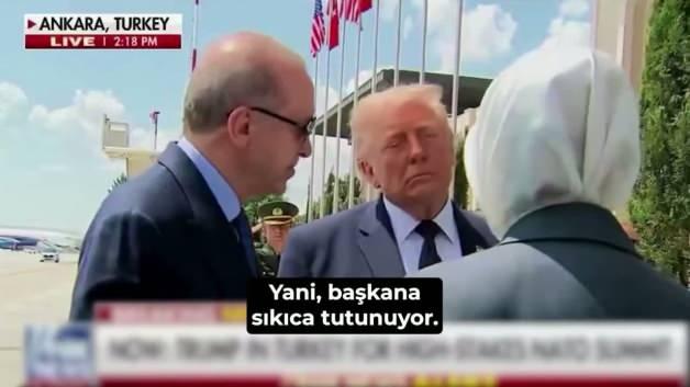 Cumhurbaşkanı Erdoğan ve ABD Başkanı Trump'ın Ankara Esenboğa Havalimanı'ndaki karşılama anı.