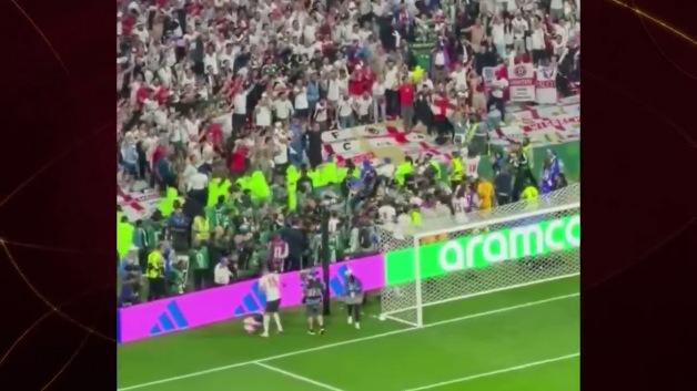İngiltere Milli Takımı oyuncusu Jordan Henderson'ın sakatlandığına dair haber görseli.