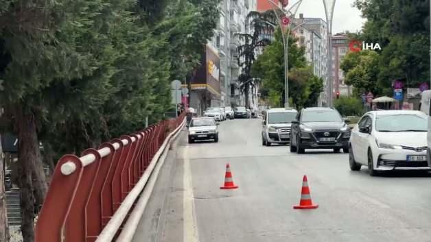 Samsun'da trafik denetiminden kaçmak için geri geri giden otomobil.