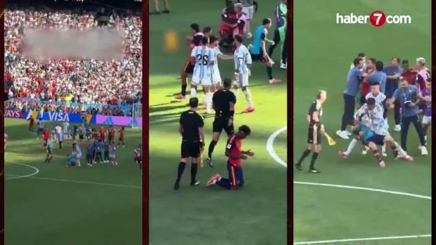 Arjantin ve İspanya futbolcuları arasında Dünya Kupası finali sonrası çıkan gerginlik sırasında Lamine Yamal'ın dua etmesi.