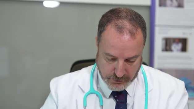 Zayıf &ccedil;ocuklarda daha sık g&ouml;r&uuml;l&uuml;yor: Fındıkkıran sendromuna dikkat