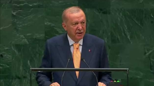 Erdoğan su&ccedil;larını bir bir y&uuml;zlerine vurdu: Dayamayıp salonu terk ettiler